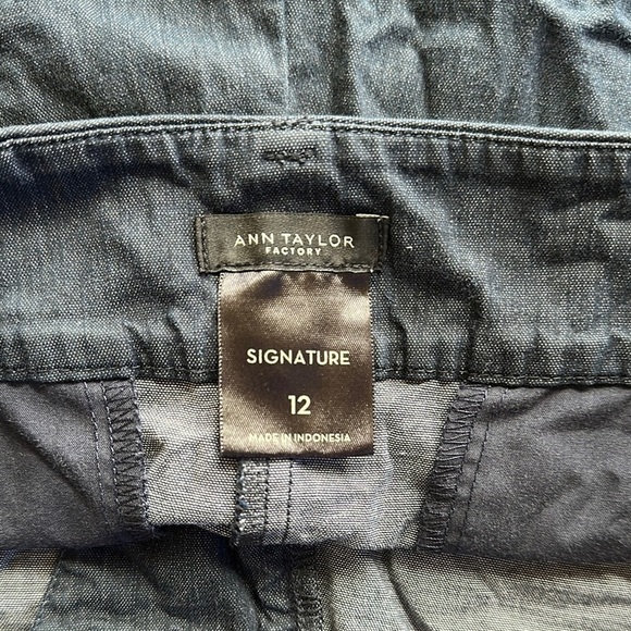 Ann Taylor Factory Blue Jean Shorts Cotton Blend - Picture 8 of 8